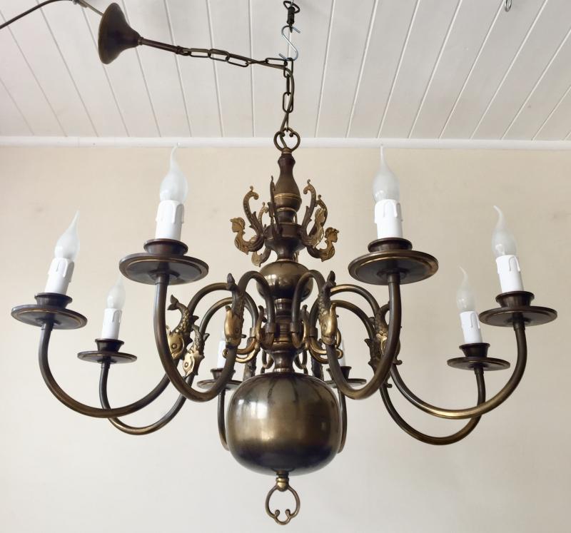 Ref No. CHQEAU - Vintage Antique Brass 8 Branch Flemish Farmhouse Chandelier﻿﻿﻿﻿﻿